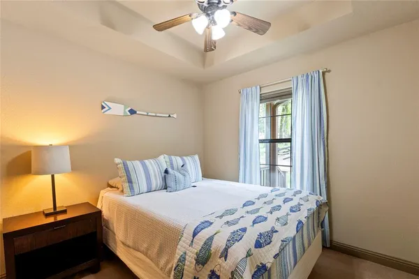 $999,000 | 122 Lake Terrace Drive, Mabank, TX 75156