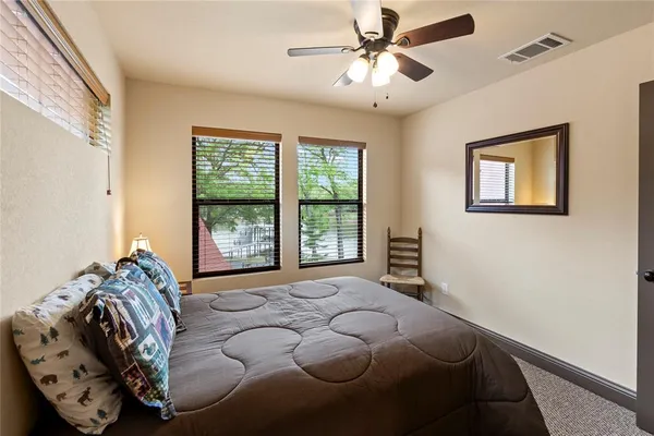 $999,000 | 122 Lake Terrace Drive, Mabank, TX 75156