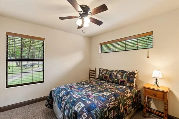 $999,000 | 122 Lake Terrace Drive, Mabank, TX 75156