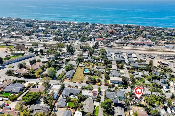 $1,275,000 | 569 Hermes Avenue, Encinitas, CA 92024