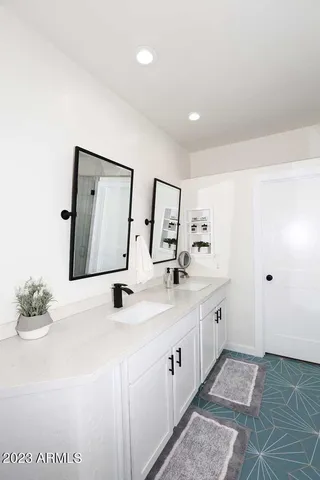 $3,750 | 24624 North 72nd Place, Scottsdale, AZ 85255