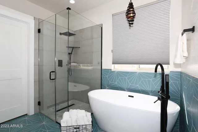 $3,750 | 24624 North 72nd Place, Scottsdale, AZ 85255