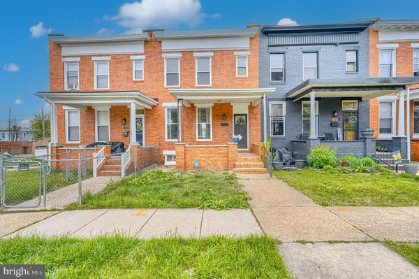 $2,300 | 1702 East 32nd Street, Baltimore, MD 21218