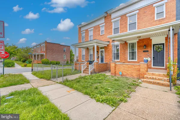 $2,300 | 1702 East 32nd Street, Baltimore, MD 21218