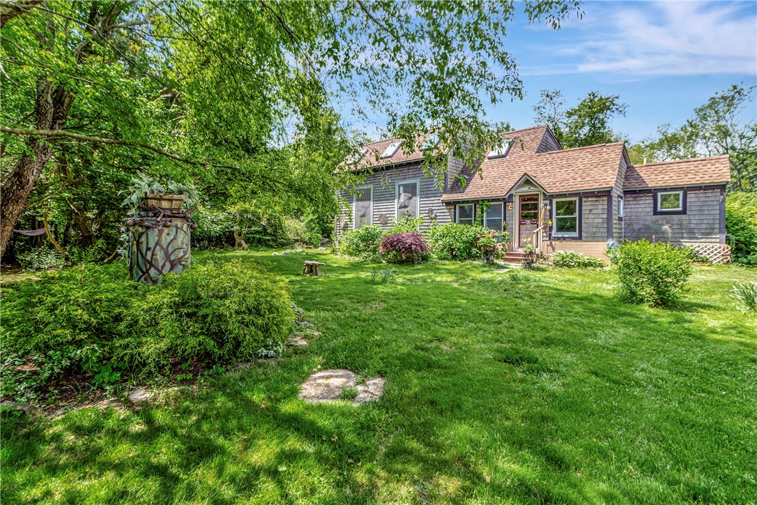 219 Nanaquaket Road Tiverton, RI 02878 - Photo 48 of 50