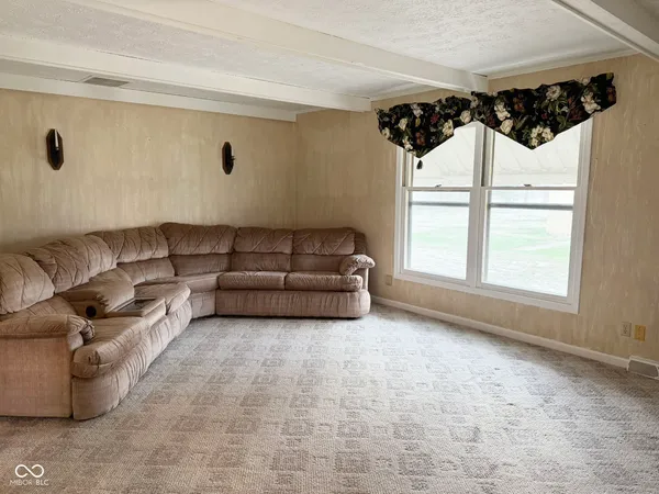 $365,000 | 3788 West 1200 North, Kingman, IN 47952