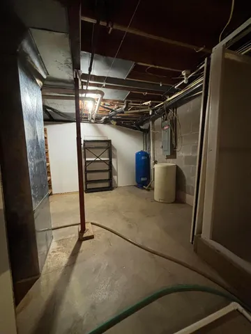 $425,000 | 30417 Highway 12, Niles, MI 49120