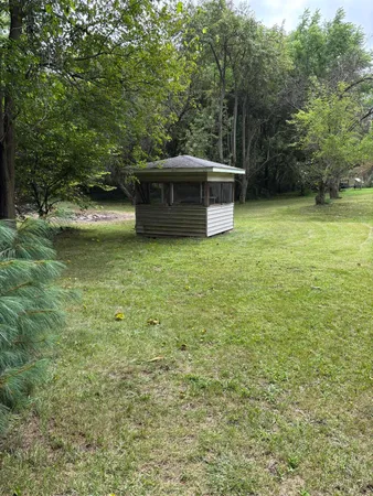 $425,000 | 30417 Highway 12, Niles, MI 49120