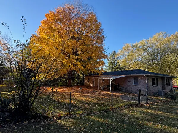 $425,000 | 30417 Highway 12, Niles, MI 49120