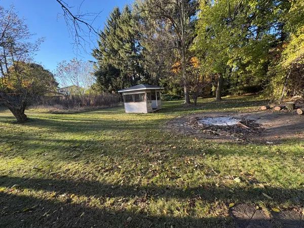 $425,000 | 30417 Highway 12, Niles, MI 49120