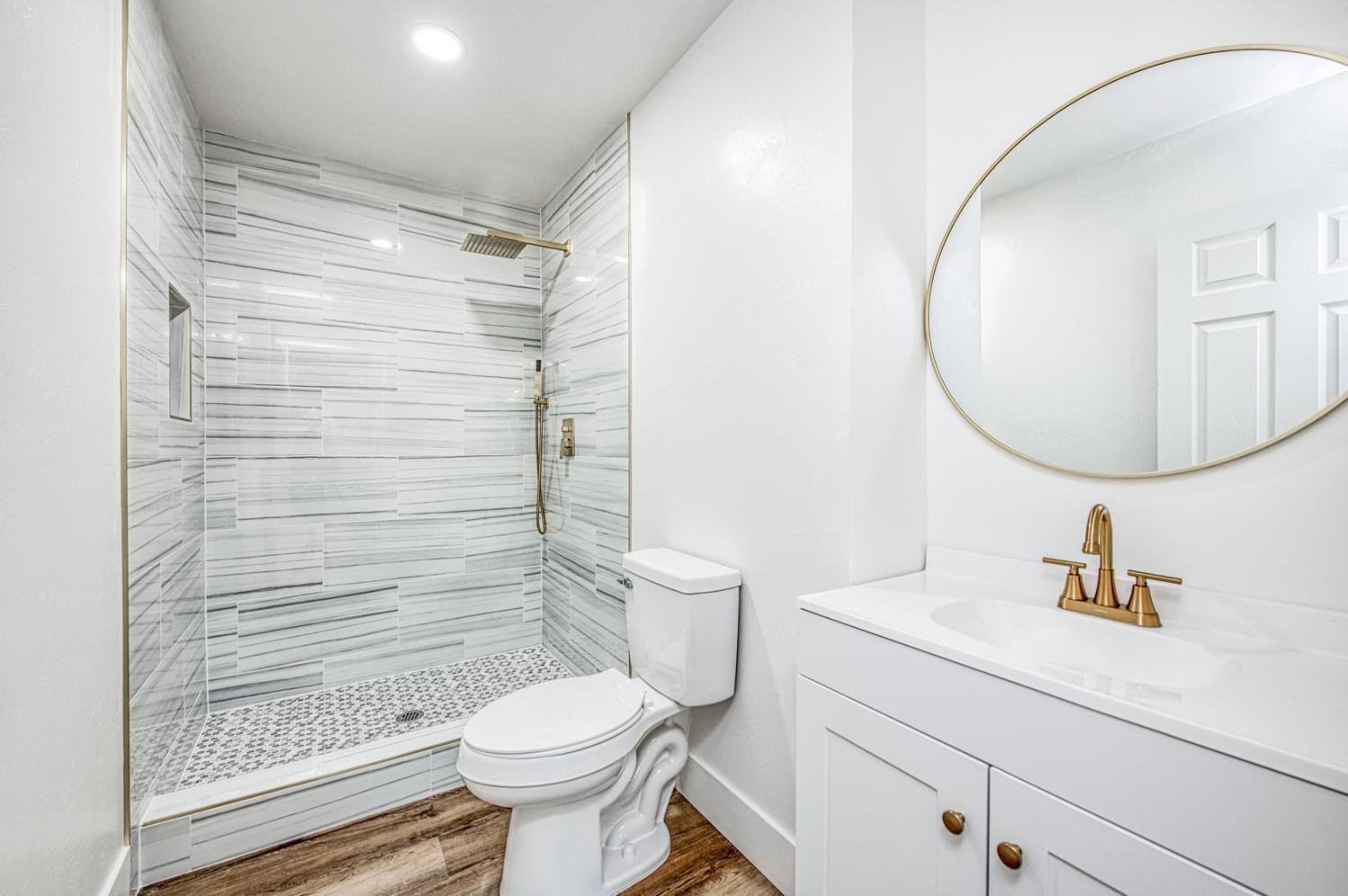 1408 East Richert Avenue Fresno, CA 93704 - Photo 17 of 30