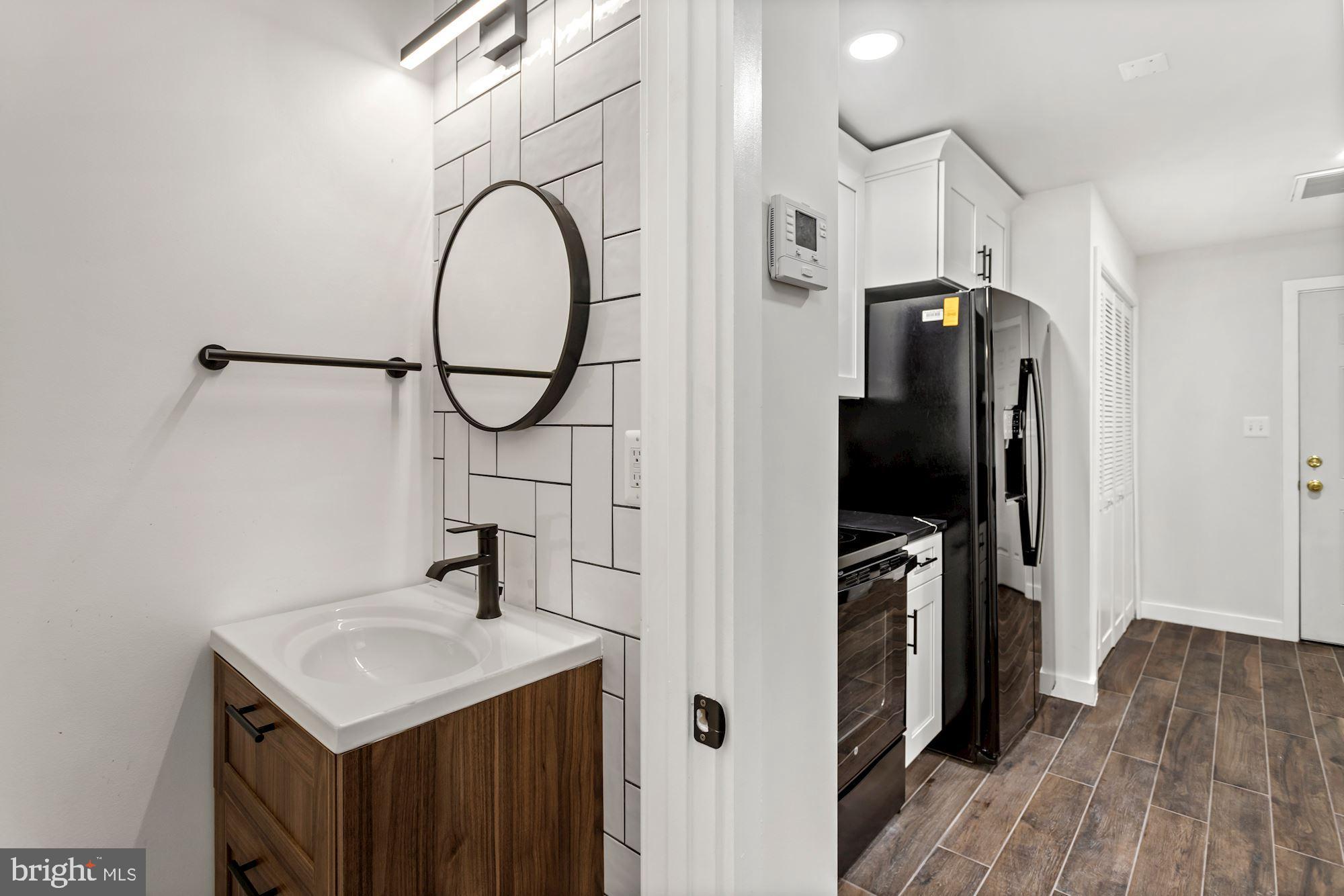 918 3rd Street Northeast Washington, DC 20002 - Photo 13 of 26