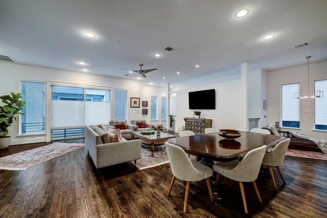 $4,650 | 2007 Brun Street, Unit D, Houston, TX 77019