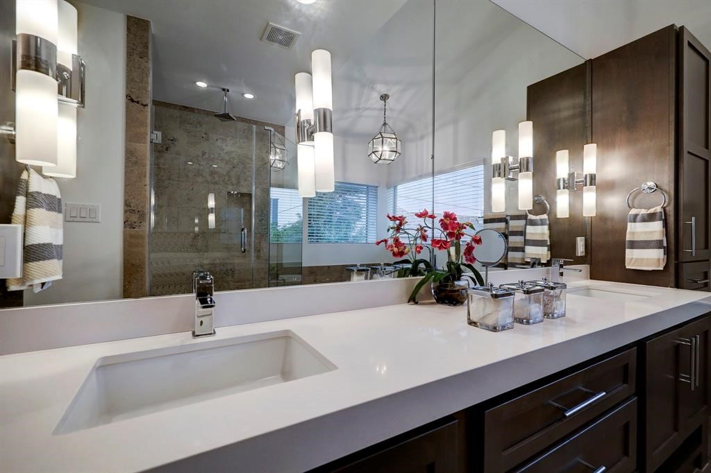 2007 Brun Street, Unit D Houston, TX 77019 - Photo 22 of 25 Close-up of the primary ensuite vanity, highlighting premium materials, dual sinks and thoughtful design detail
