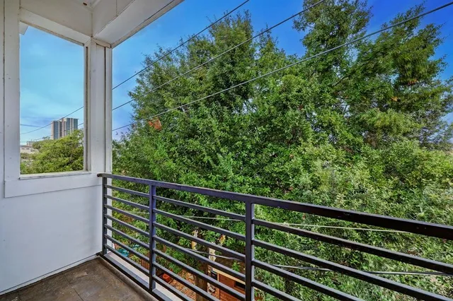 $4,650 | 2007 Brun Street, Unit D, Houston, TX 77019