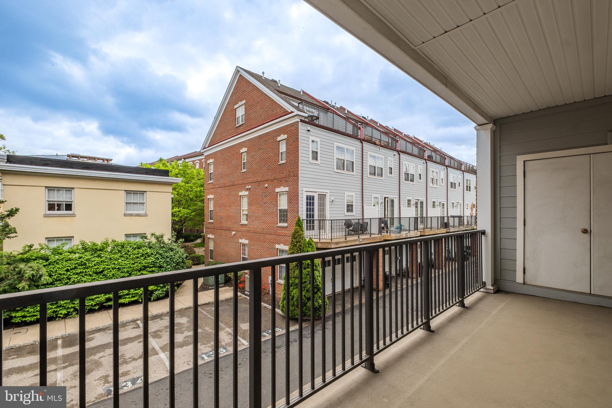 304 Captains Way Philadelphia, PA 19146 - Photo 35 of 63
