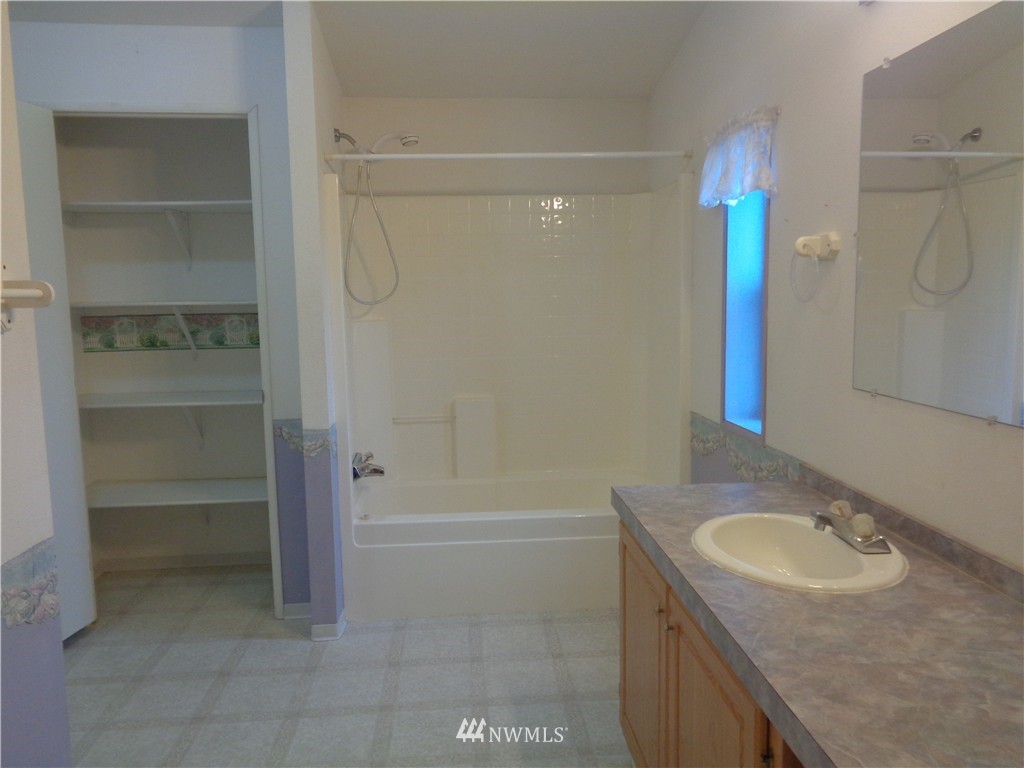 19219 Old Ranch Lane Southwest Rochester, WA 98579 - Photo 14 of 25