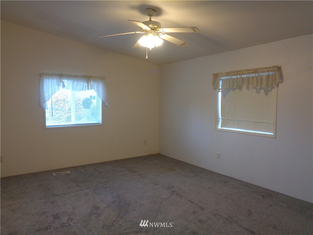 19219 Old Ranch Lane Southwest Rochester, WA 98579 - Photo 15 of 25