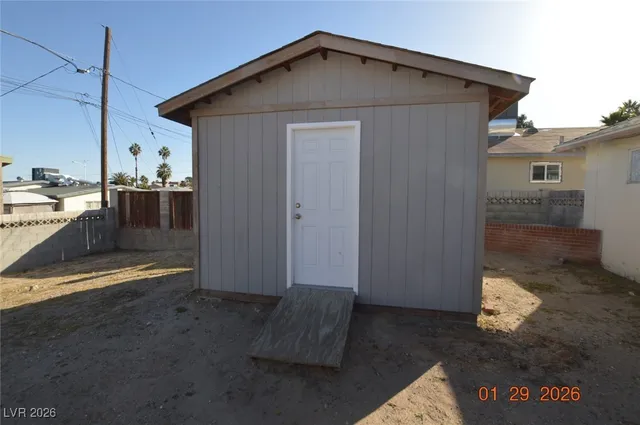 $1,600 | 716 Easy Street, Las Vegas, NV 89107