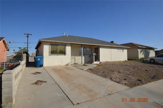 $1,600 | 716 Easy Street, Las Vegas, NV 89107