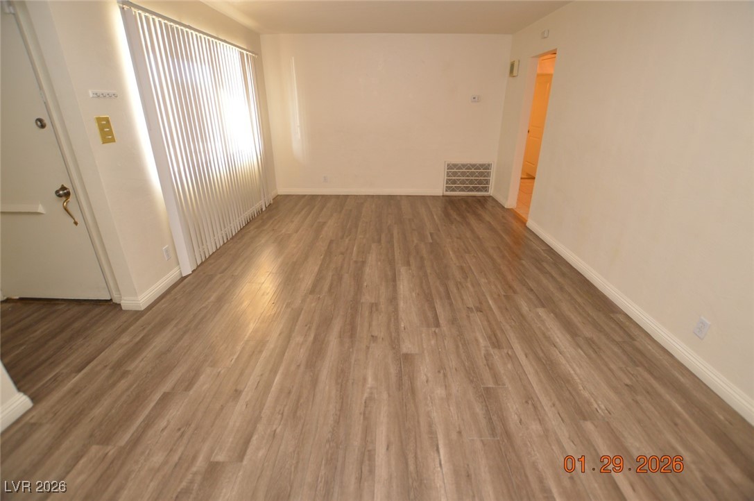 716 Easy Street Las Vegas, NV 89107 - Photo 4 of 18