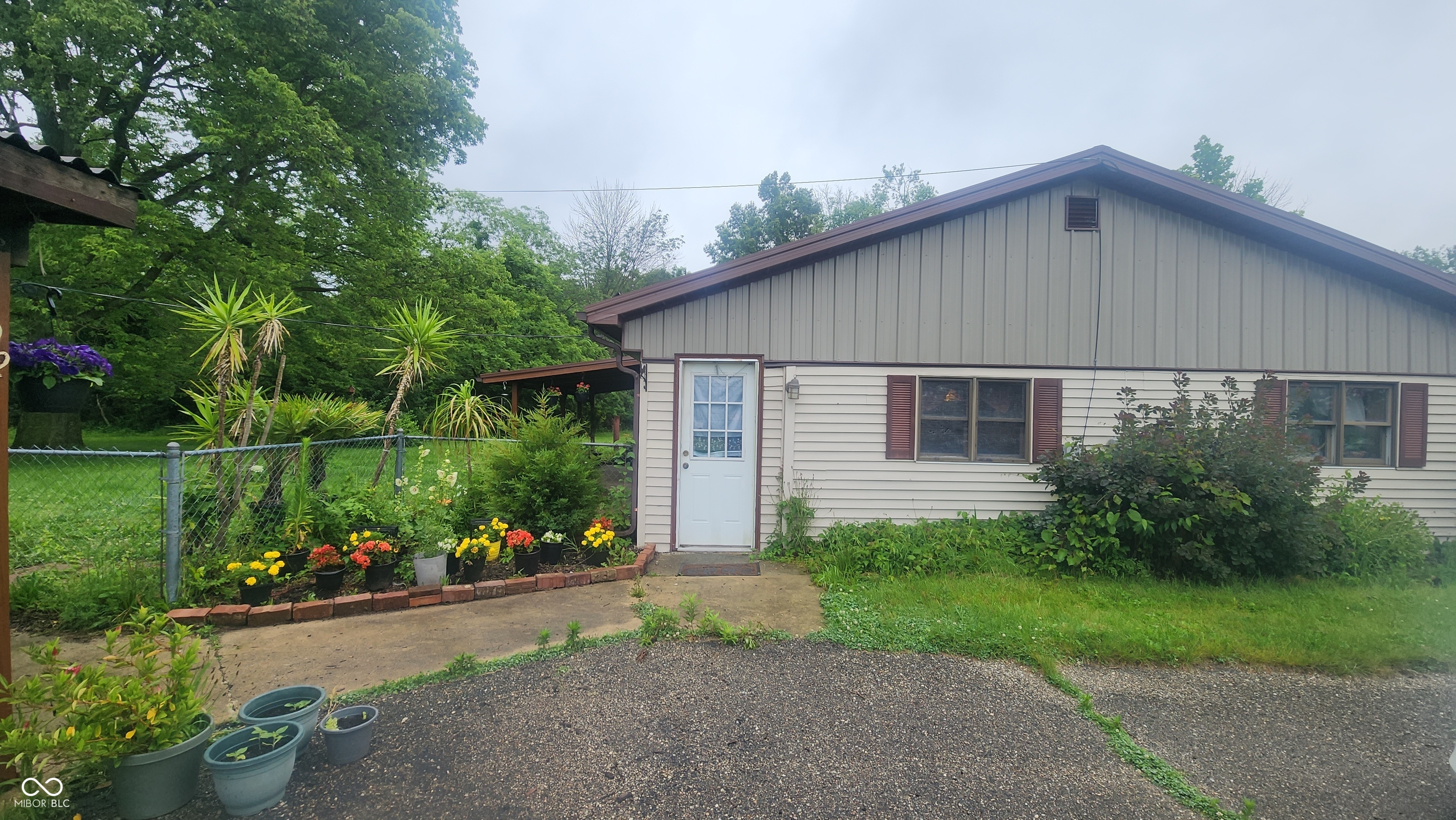 92 East Trestle Road Veedersburg, IN 47987 - Photo 5 of 40