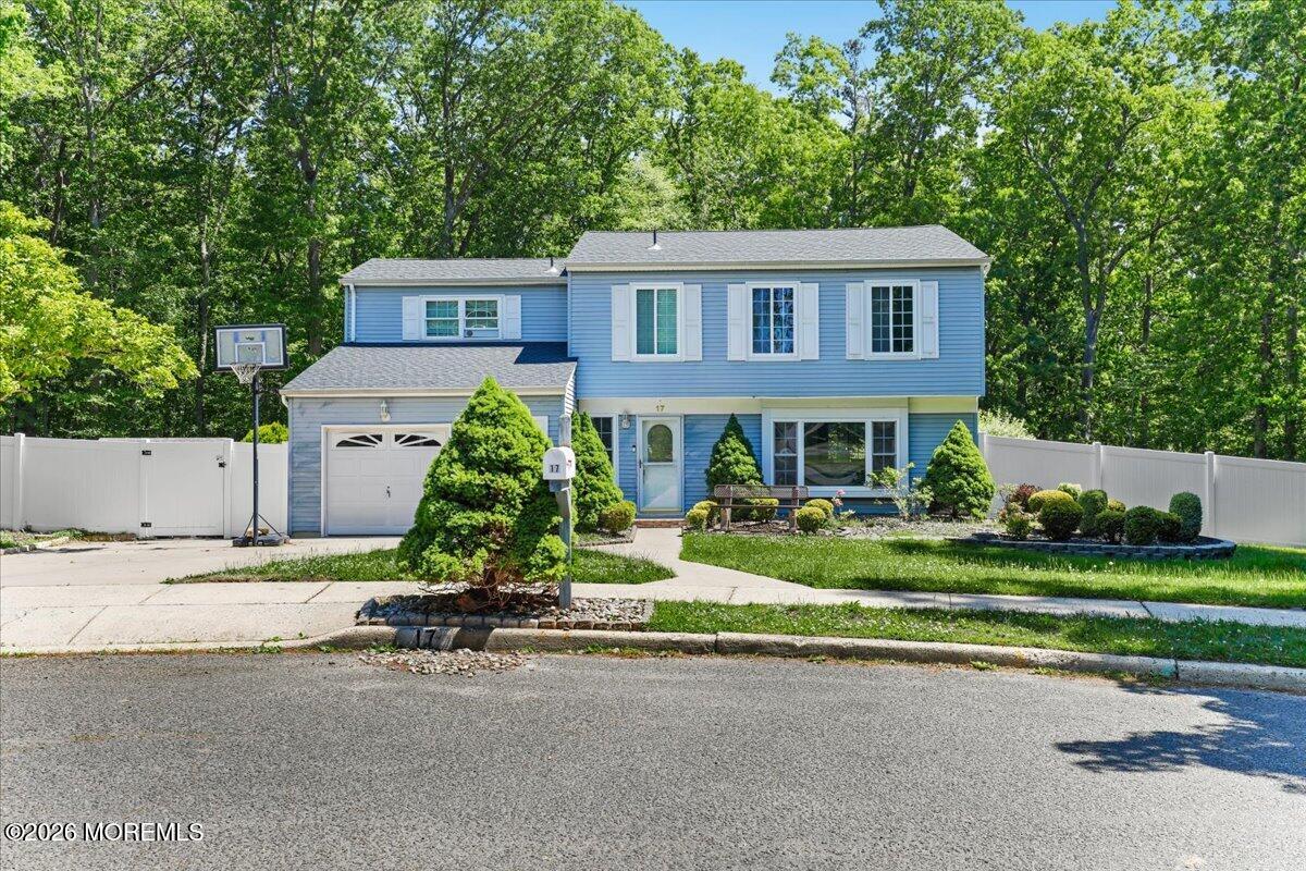 17 Monroe Lane Jackson, NJ 08527 - Photo 3 of 34 End of Cul-de-sac Front of Home