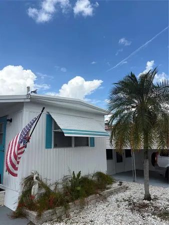 $60,000 | 8300 Seminole Boulevard, Unit 229, Seminole, FL 33772