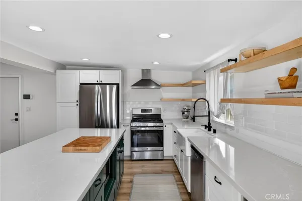 $898,000 | 20223 Jersey Avenue, Lakewood, CA 90715