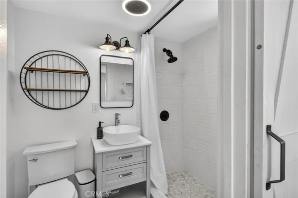 $898,000 | 20223 Jersey Avenue, Lakewood, CA 90715