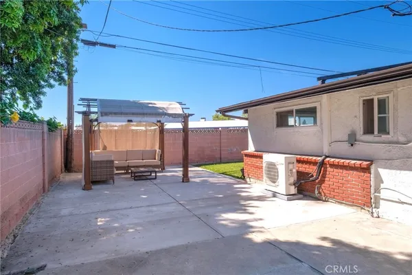 $898,000 | 20223 Jersey Avenue, Lakewood, CA 90715
