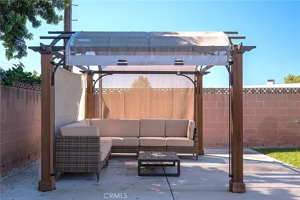 $898,000 | 20223 Jersey Avenue, Lakewood, CA 90715