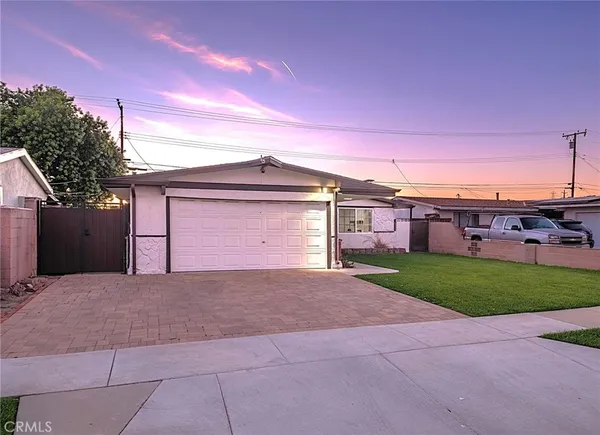 $898,000 | 20223 Jersey Avenue, Lakewood, CA 90715