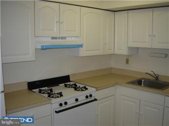 3914 Woodworth Road Brookhaven, PA 19015 - Photo 9 of 11 Kitchen
