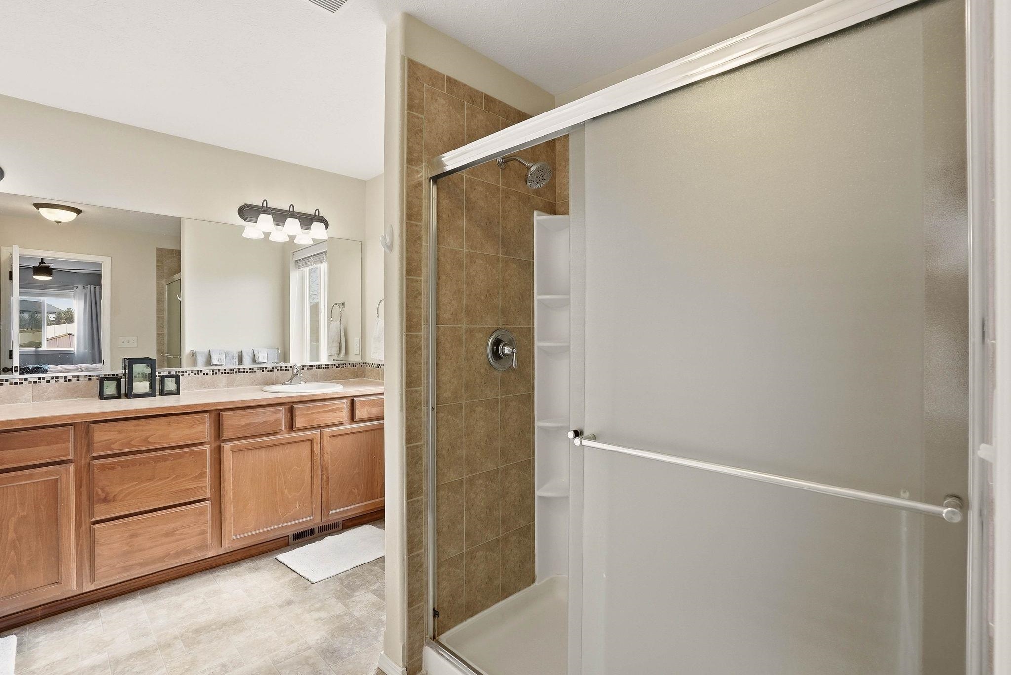 418 Parker Drive Colbert, WA 99005 - Photo 17 of 48