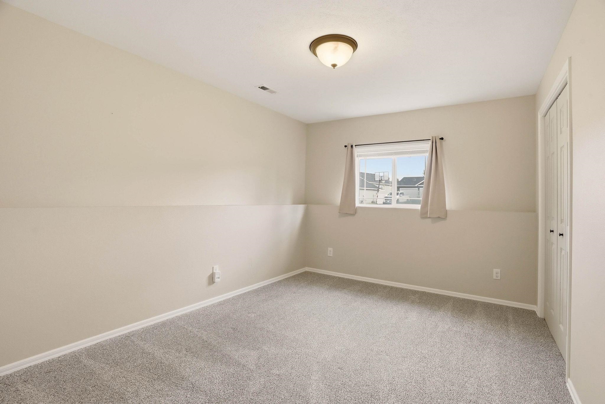 418 Parker Drive Colbert, WA 99005 - Photo 28 of 48
