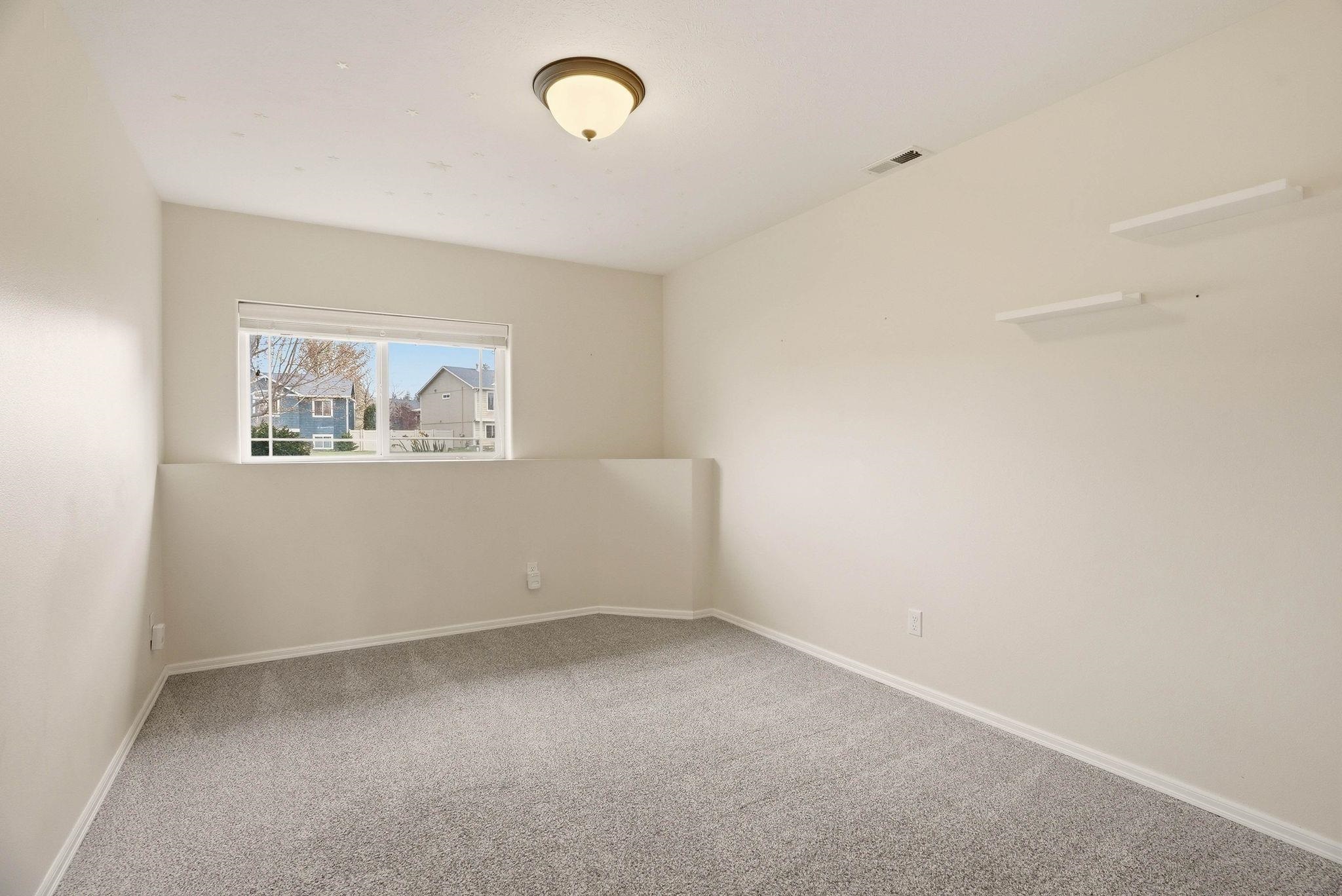 418 Parker Drive Colbert, WA 99005 - Photo 29 of 48