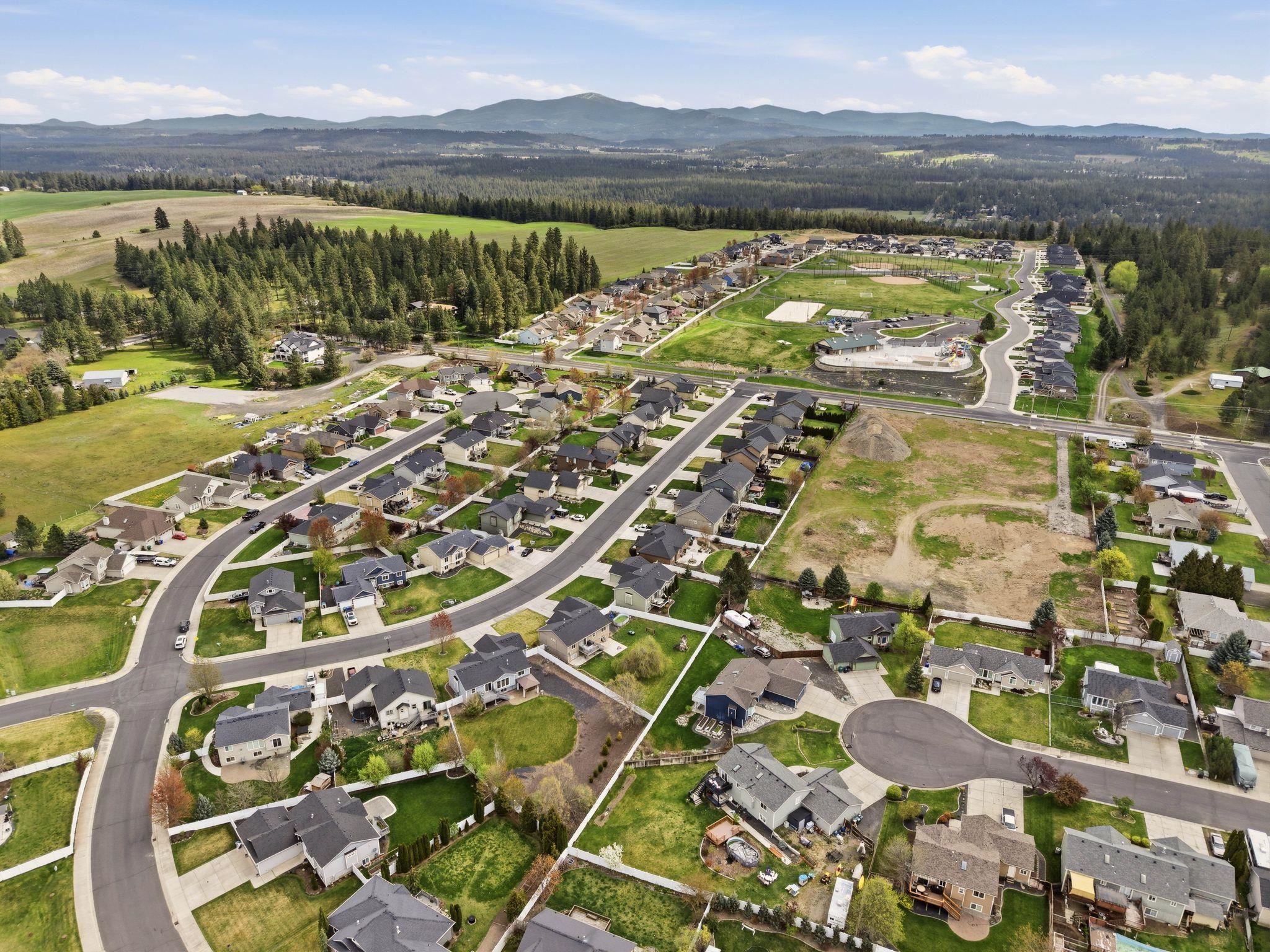 418 Parker Drive Colbert, WA 99005 - Photo 40 of 48