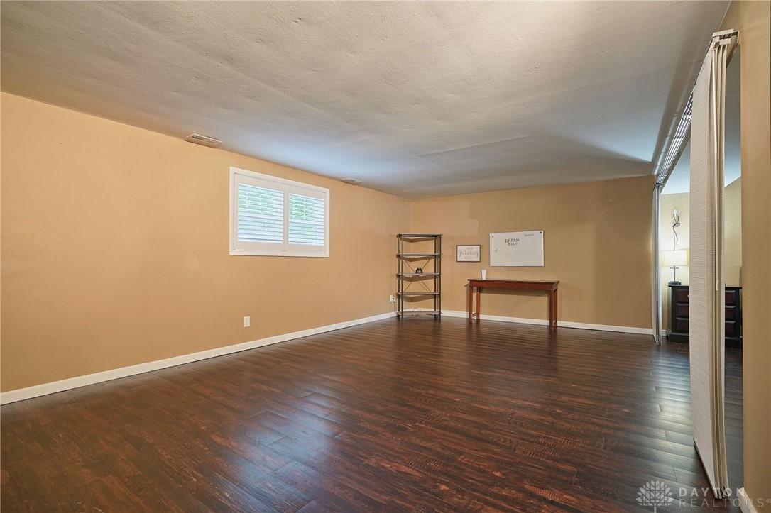 5631 Hunters Ridge Road Dayton, OH 45431 - Photo 21 of 40 Gallery Image 21