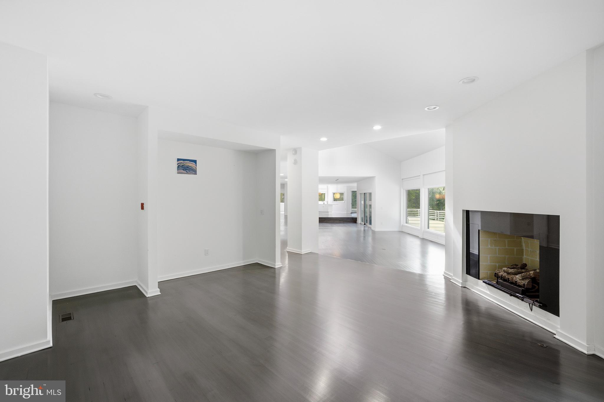 7545 Potomac Fall Road McLean, VA 22102 - Photo 10 of 89