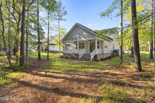 $574,500 | 564 Hearthside Drive Southeast, Bolivia, NC 28422
