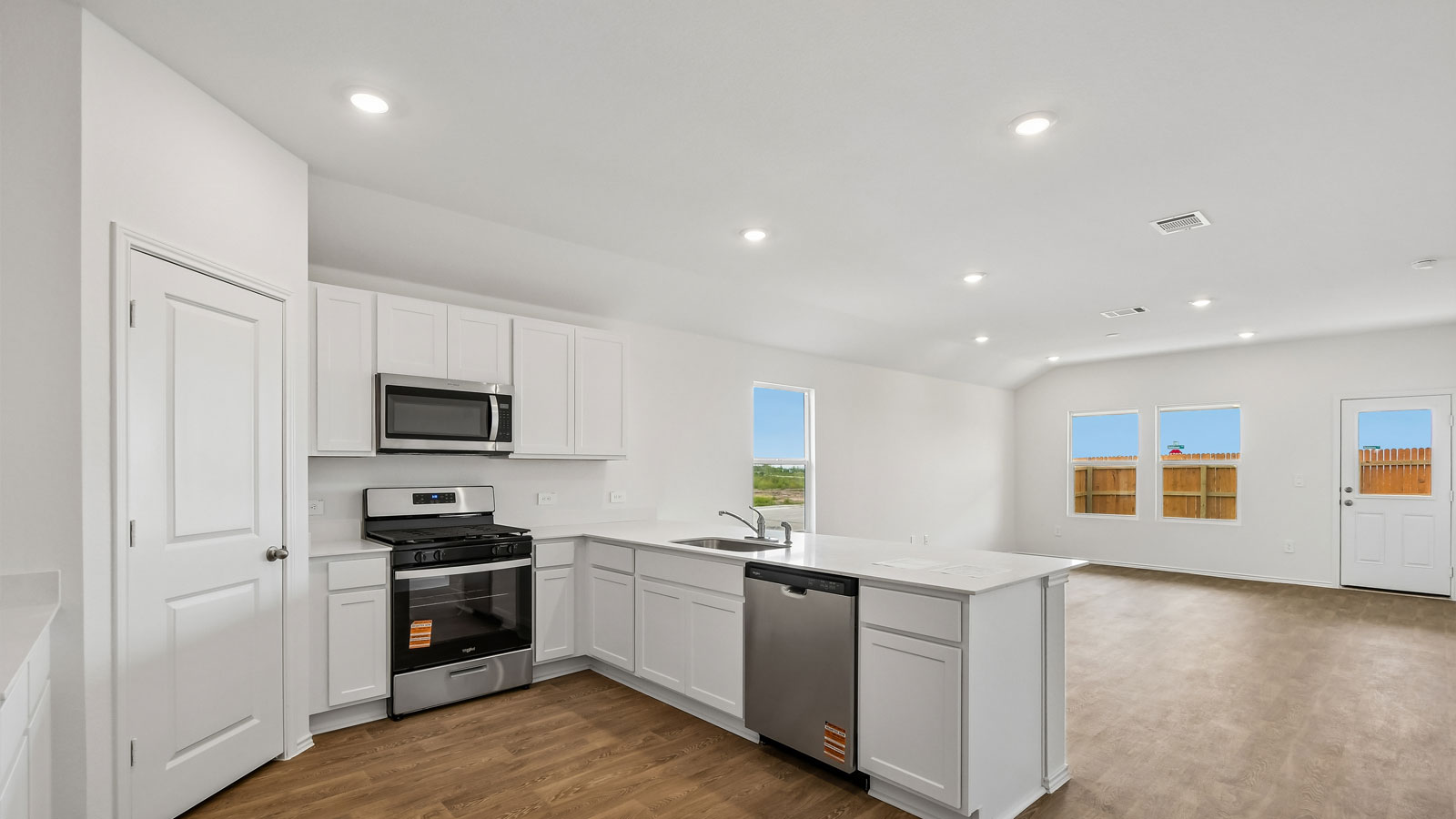 12020 Pike Bend Mustang Ridge, TX 78610 - Photo 12 of 30
