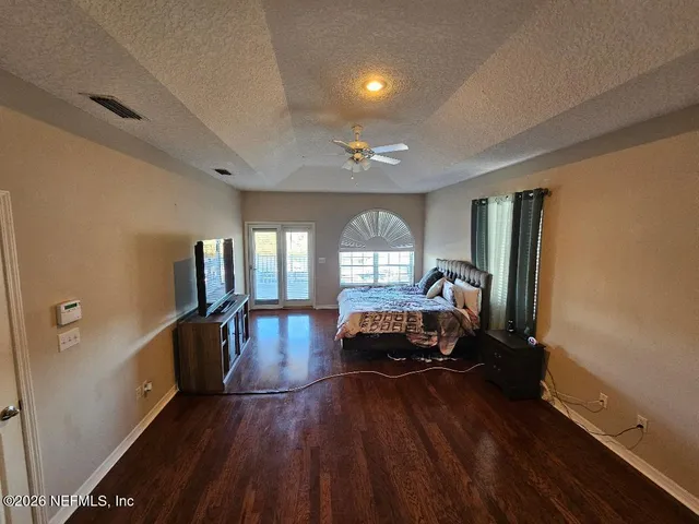 $1,150,000 | 435 Lake Asbury Drive, Green Cove Springs, FL 32043