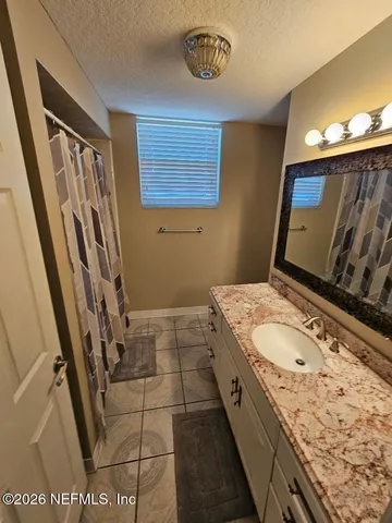 $1,150,000 | 435 Lake Asbury Drive, Green Cove Springs, FL 32043