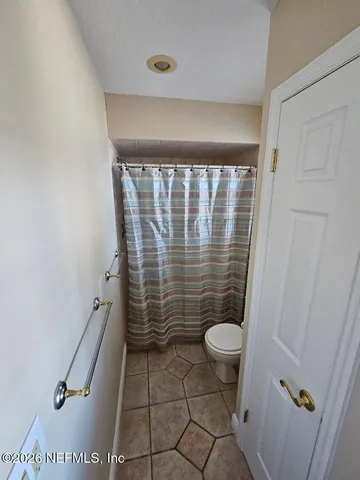 $1,150,000 | 435 Lake Asbury Drive, Green Cove Springs, FL 32043