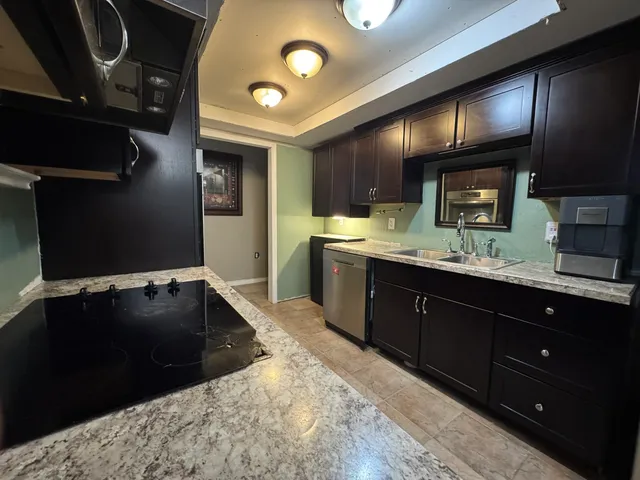 $189,900 | 2674 County Road 4117, Buna, TX 77612