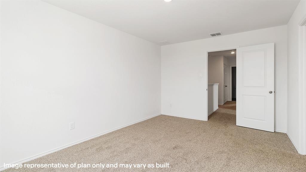 1711 Potomac Lane Blue Ridge, TX 75424 - Photo 11 of 26 a view of an empty room