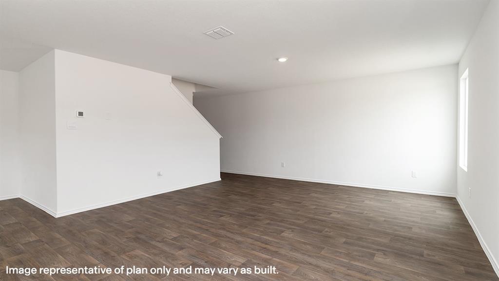 1711 Potomac Lane Blue Ridge, TX 75424 - Photo 23 of 26 a view of an empty room