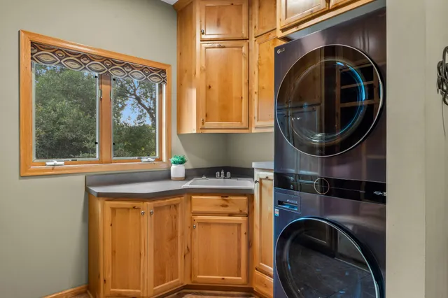 $875,000 | 13599 Stonebrooke Curve, Shakopee, MN 55379