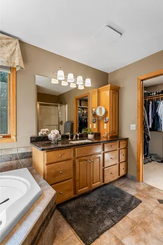 $875,000 | 13599 Stonebrooke Curve, Shakopee, MN 55379